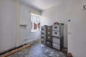 Photo 15- click for photo gallery